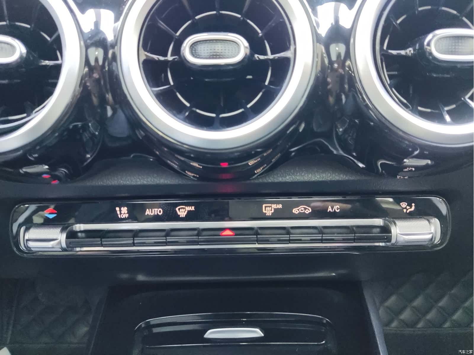 Mercedes-Benz GLB, 2020 16