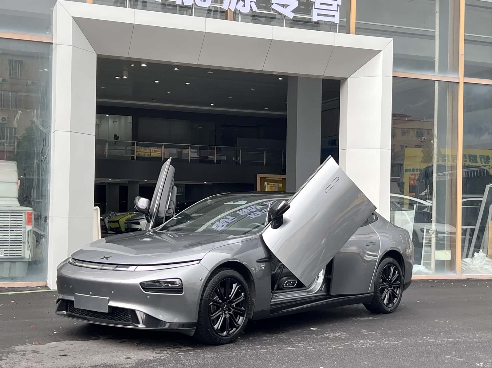 Xpeng P7