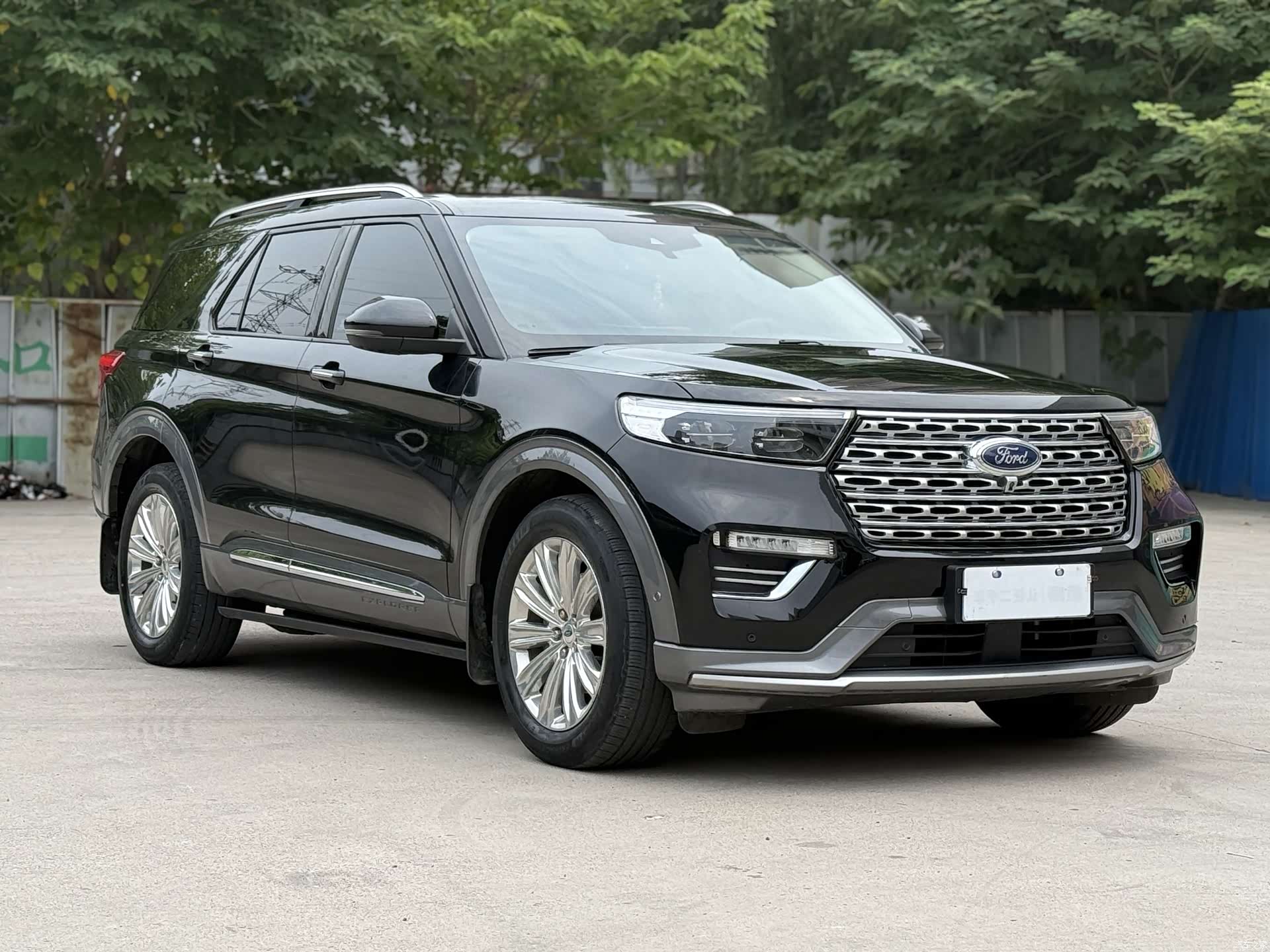 Ford Explorer, 2021 3
