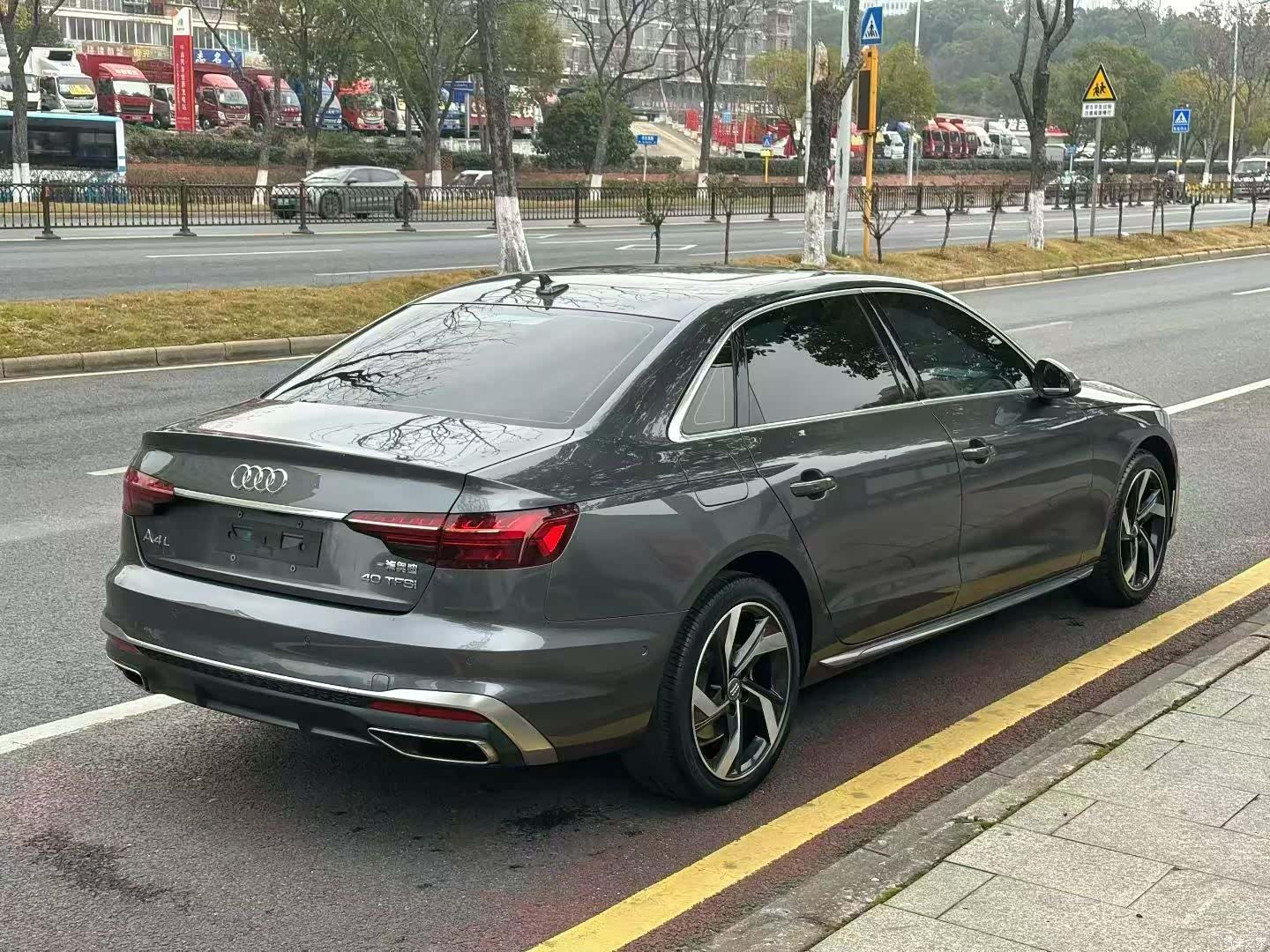 Audi A4L, 2022 15