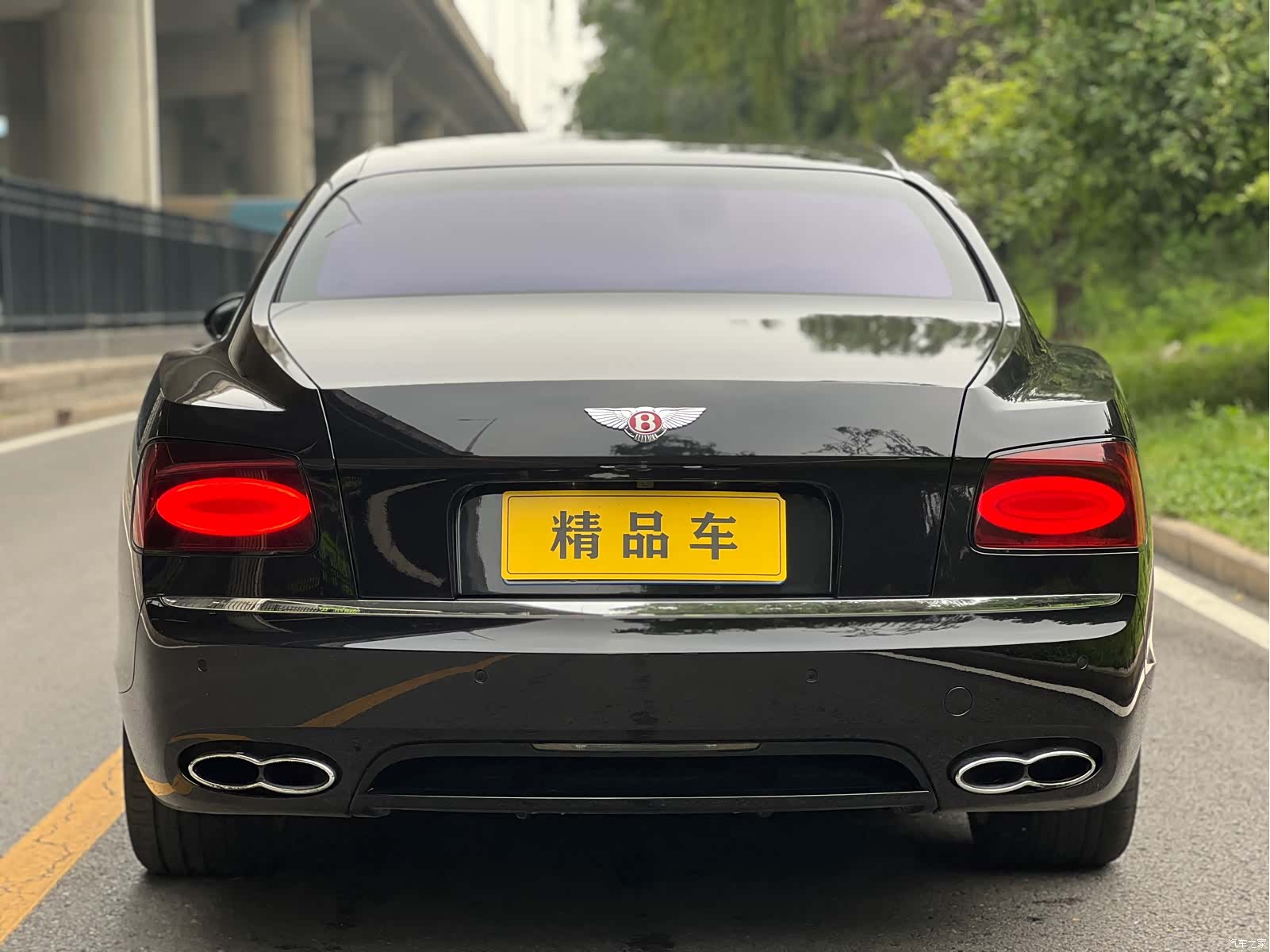 Bentley Flying Spur, 2018 6