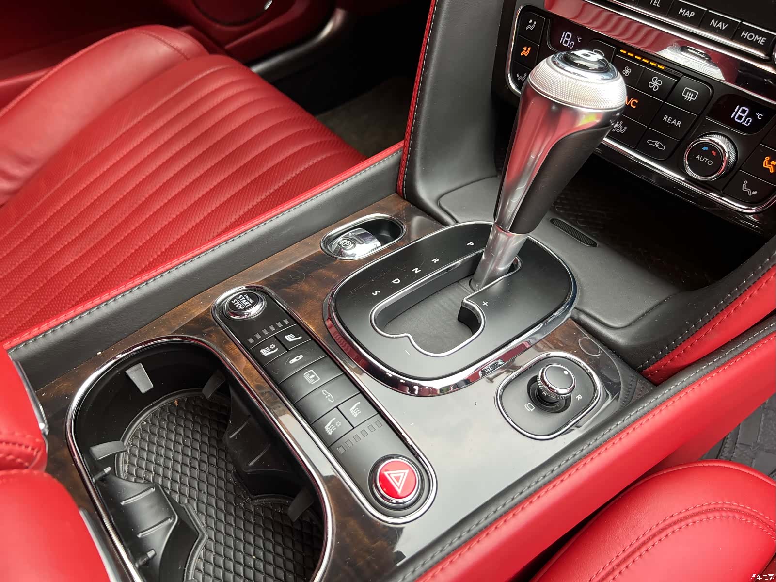 Bentley Flying Spur, 2018 22