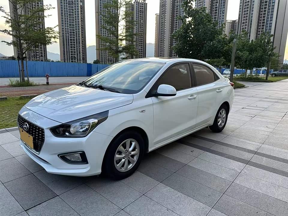 Hyundai Rena Hyundai Rena