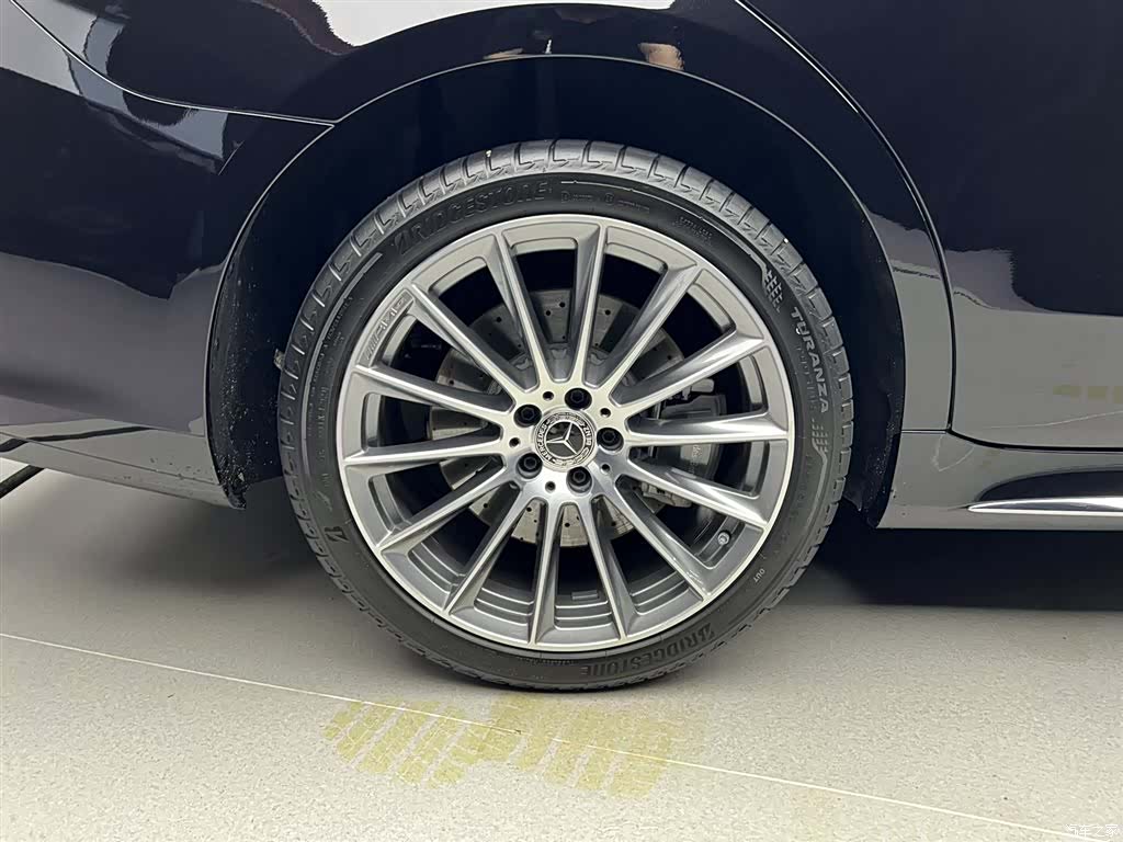 Mercedes-Benz S-Class, 2023 9