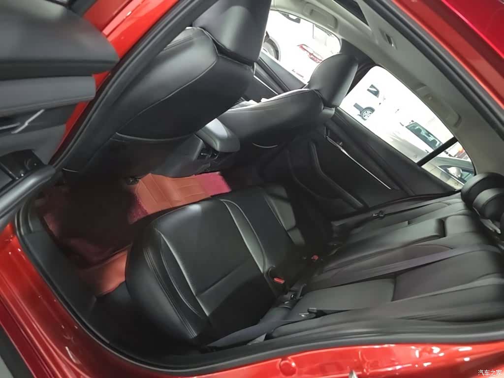 Mazda Mazda3, 2020 17