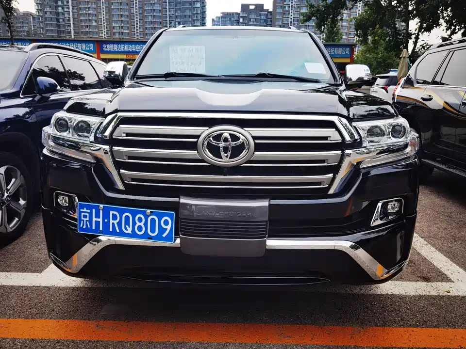 Toyota Land Cruiser Toyota Land Cruiser
