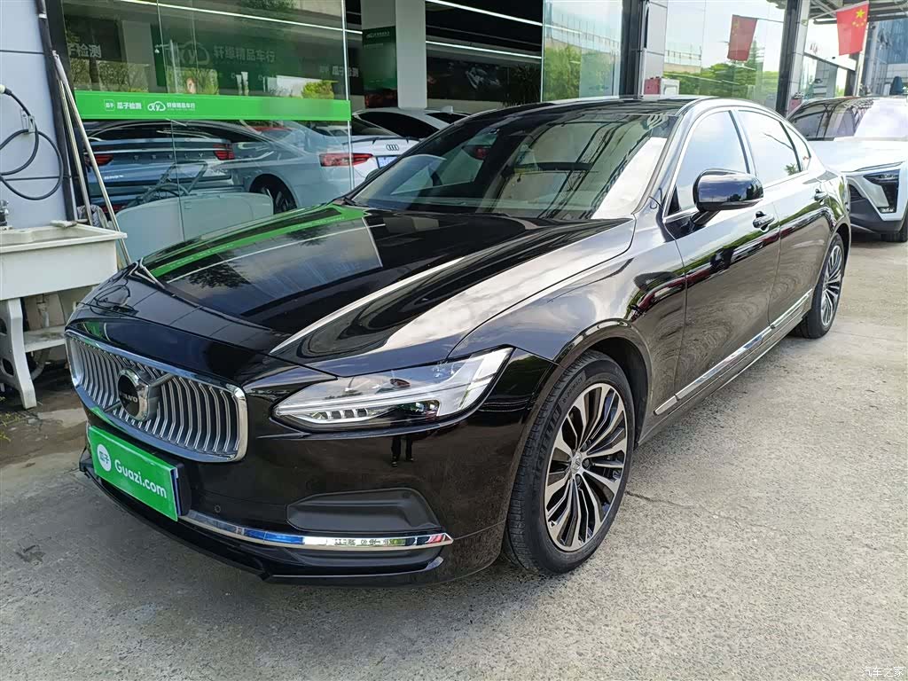 Volvo S90, 2024 1