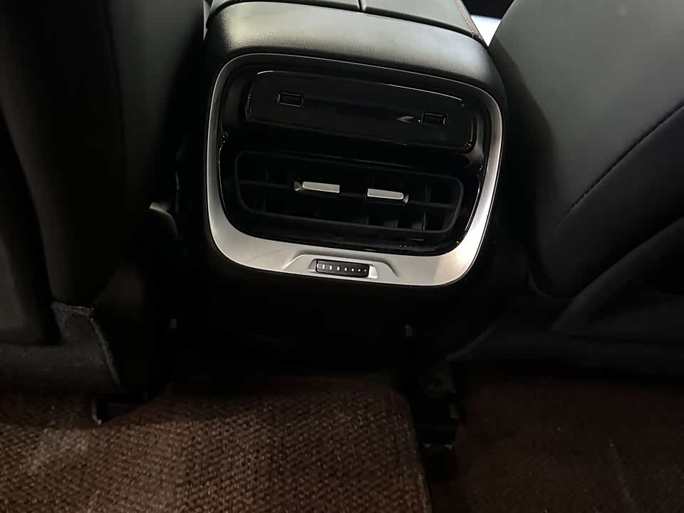XPENG P7 XPENG P7