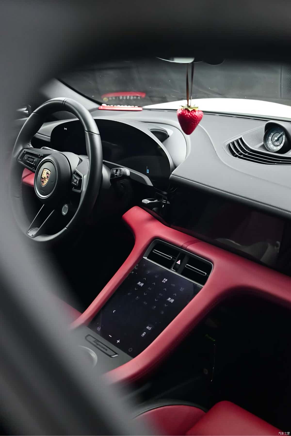 Porsche Taycan, 2026 8