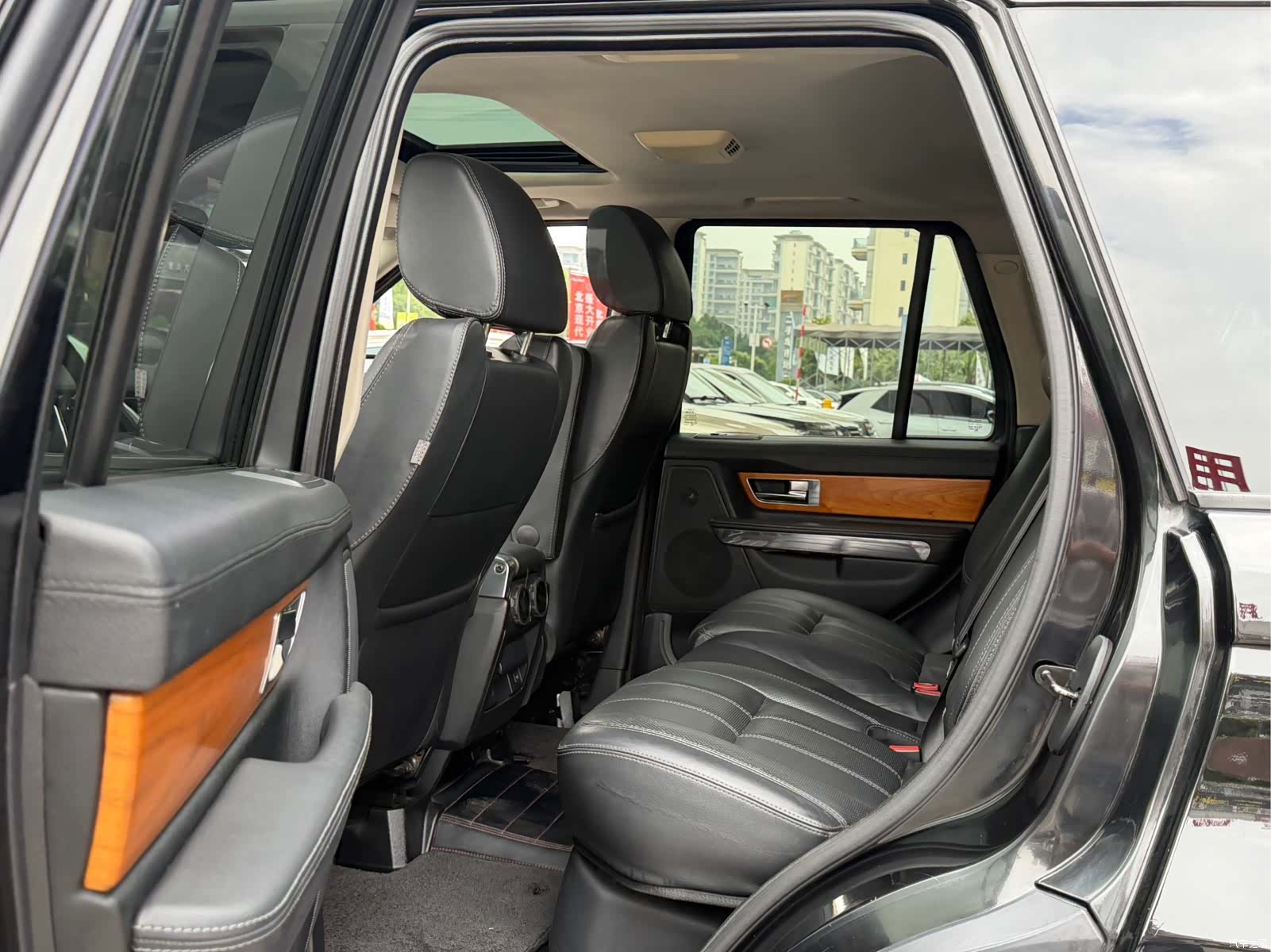 Land Rover Range Rover, 2012 10