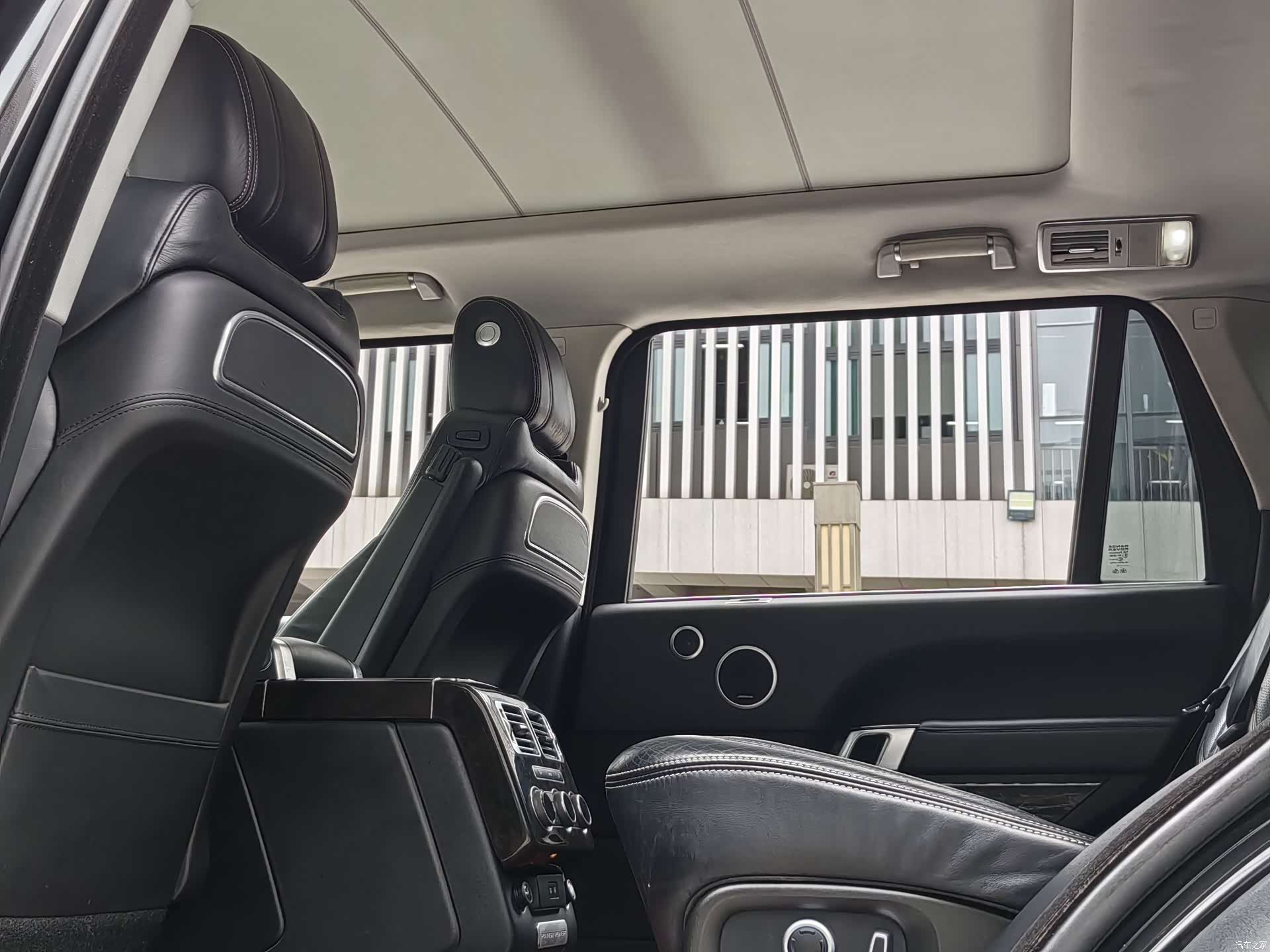 Land Rover Range Rover, 2016 16