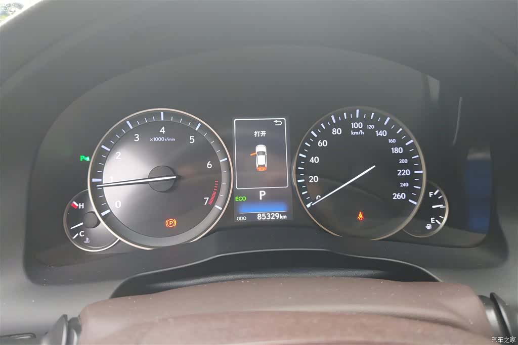 Lexus ES, 2017 14