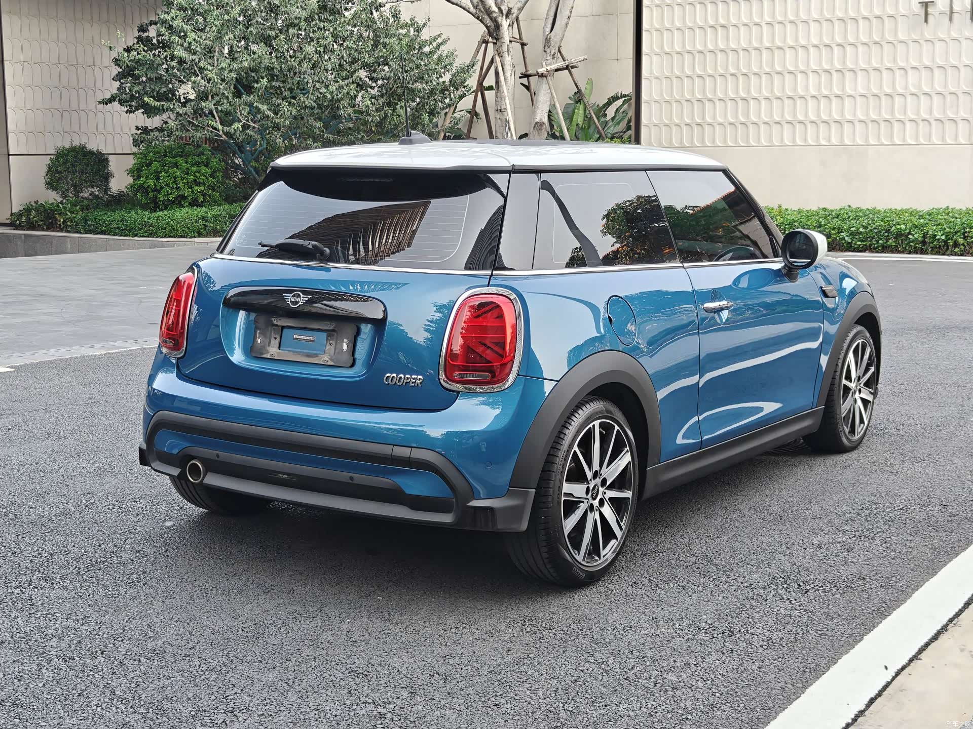 Mini Cooper, 2021 3