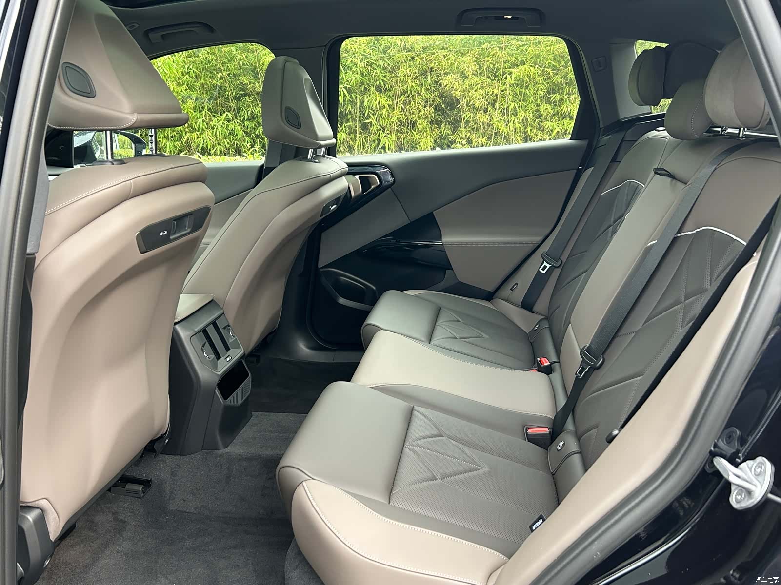 BMW X3, 2025 11