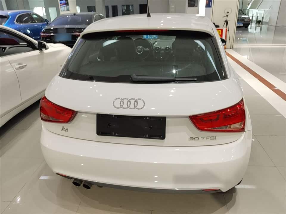 Audi A1