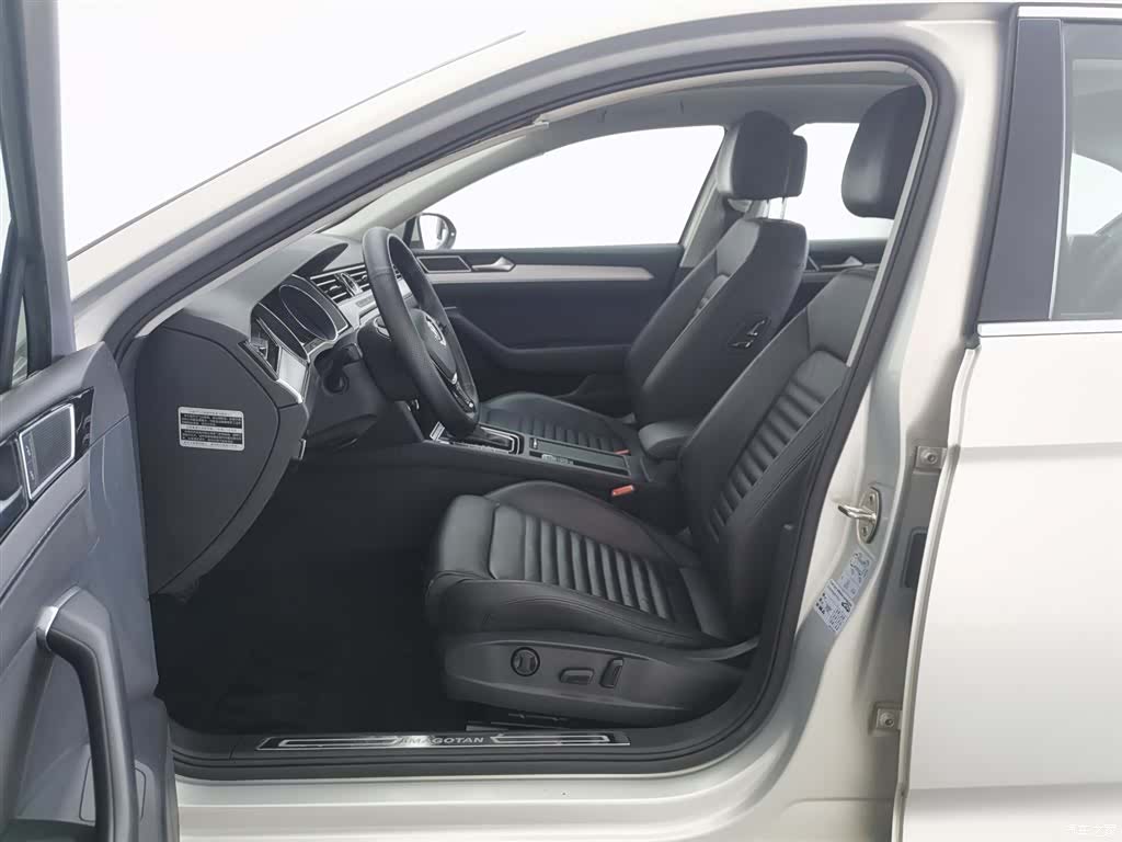 Volkswagen Magotan, 2017 10