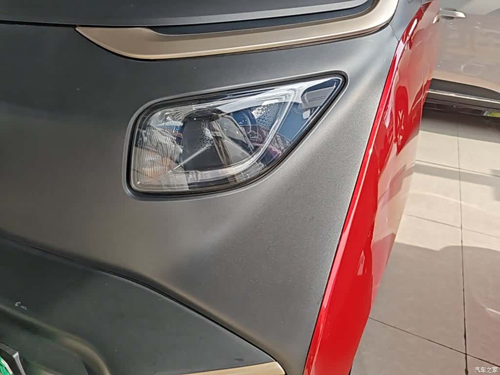 Wuling E200, 2019 24