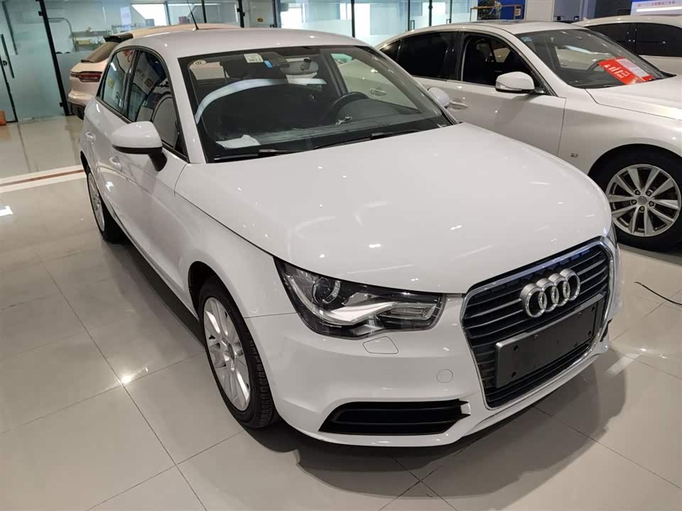 Audi A1
