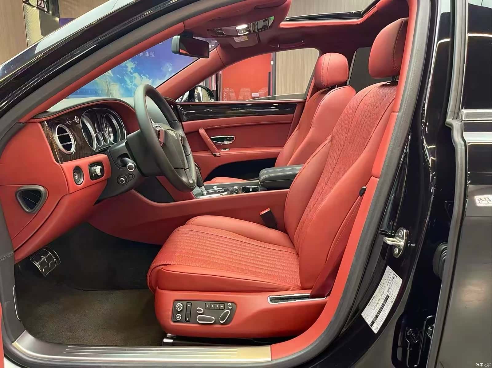 Bentley Flying Spur, 2018 4