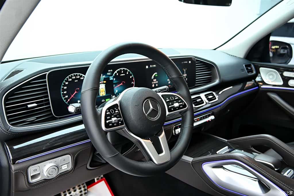 Mercedes-Benz GLS, 2021 15