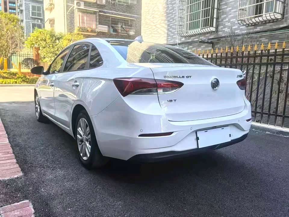 Buick Yinglang