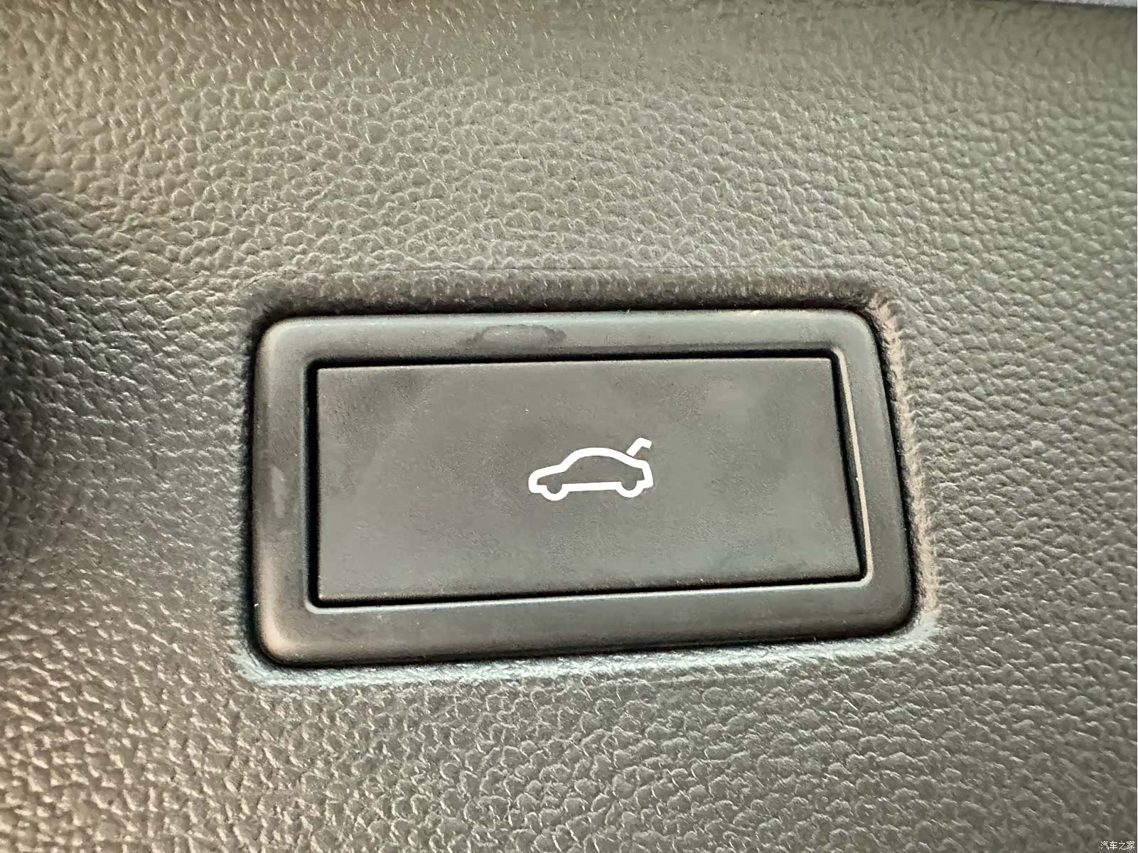 Volkswagen Lamando, 2024 11