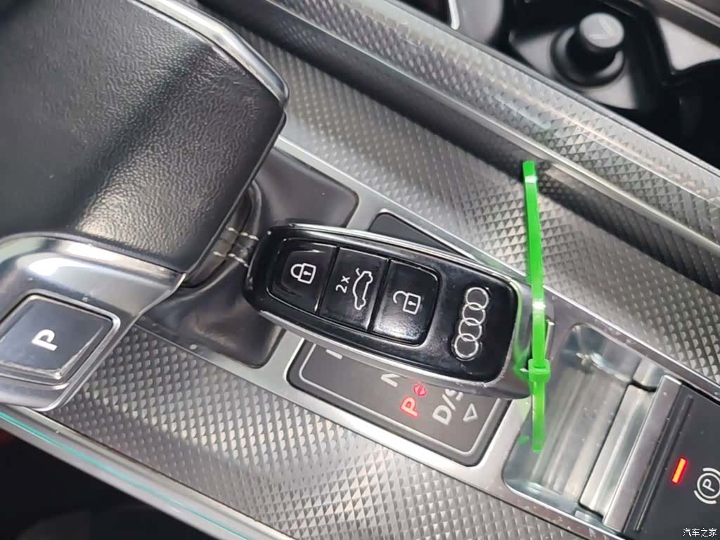 Audi A6L, 2022 9