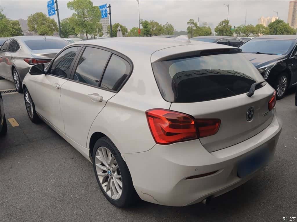 BMW 1 Series, 2016 все фото