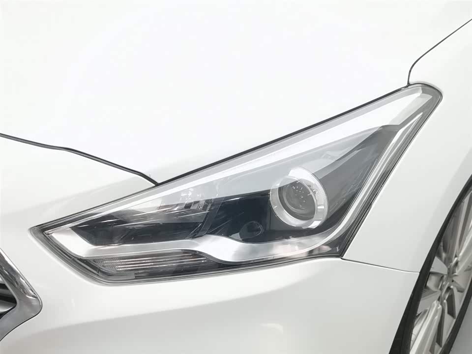 Hyundai Name picture