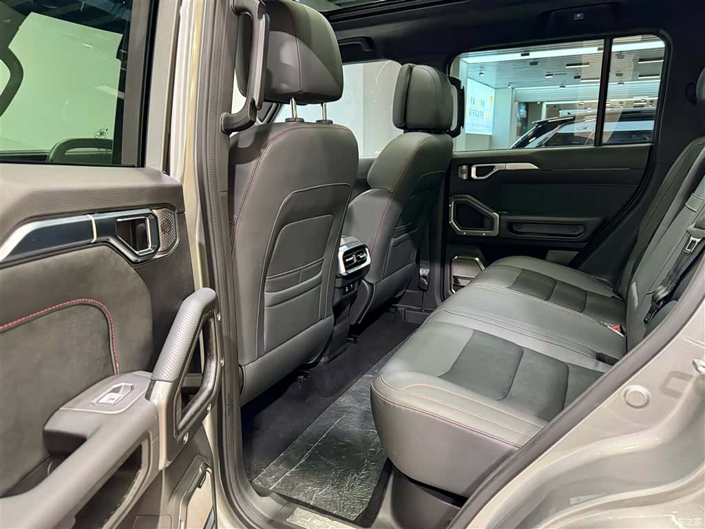 Jetour Traveller, 2024 18