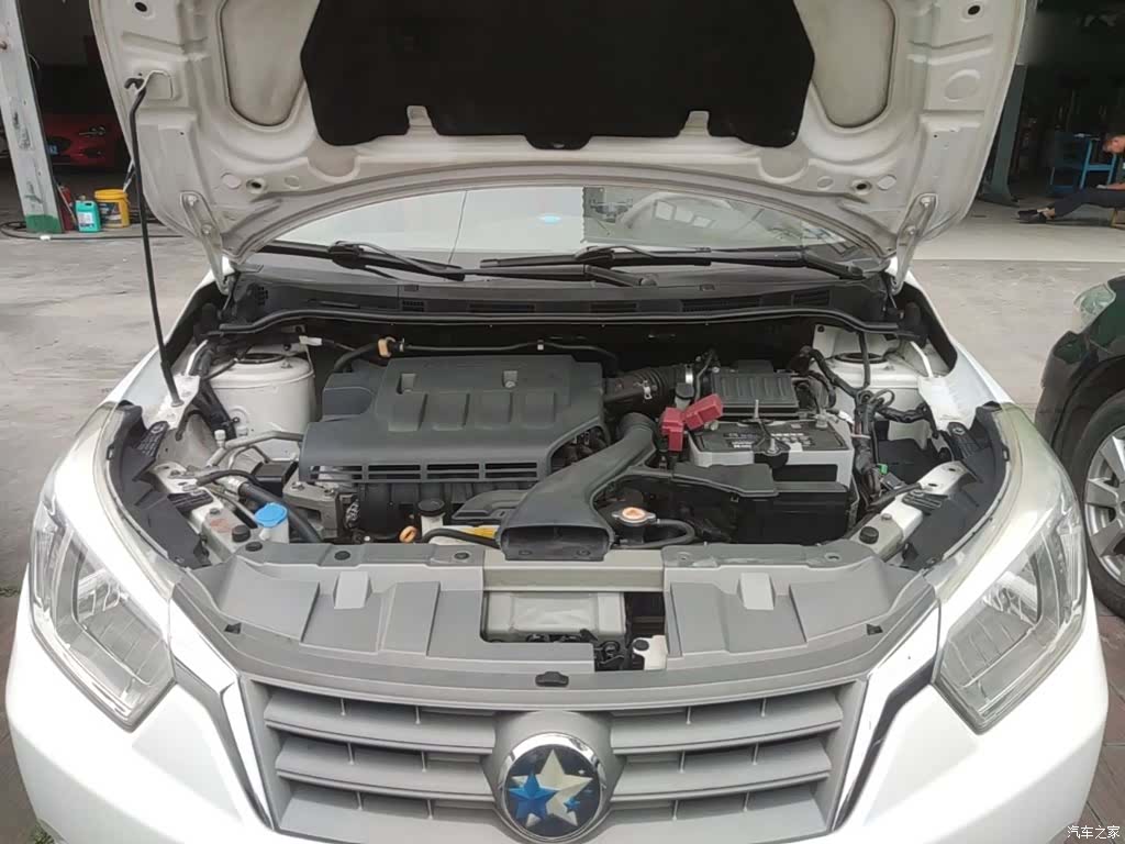 Nissan D50, 2015 20
