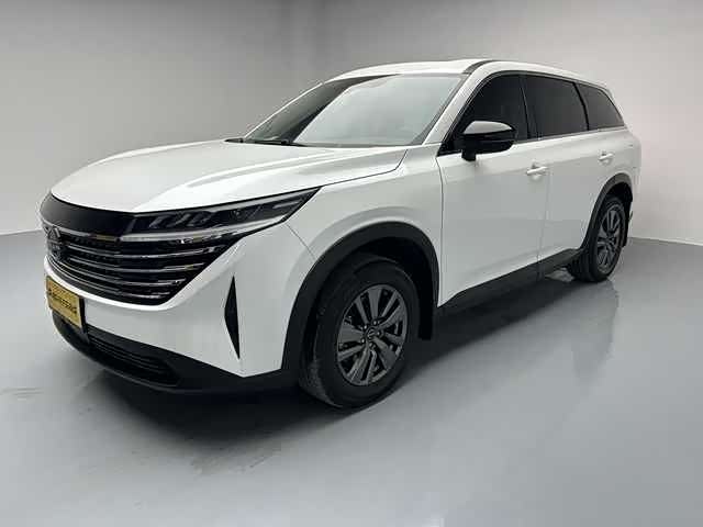 Nissan Exploring the land