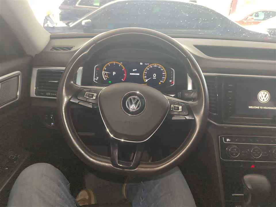 Volkswagen Tourang