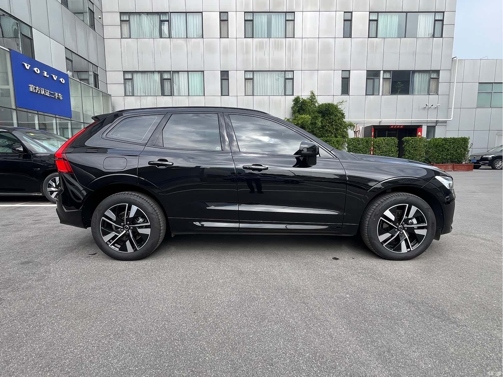 Volvo XC60, 2025 все фото