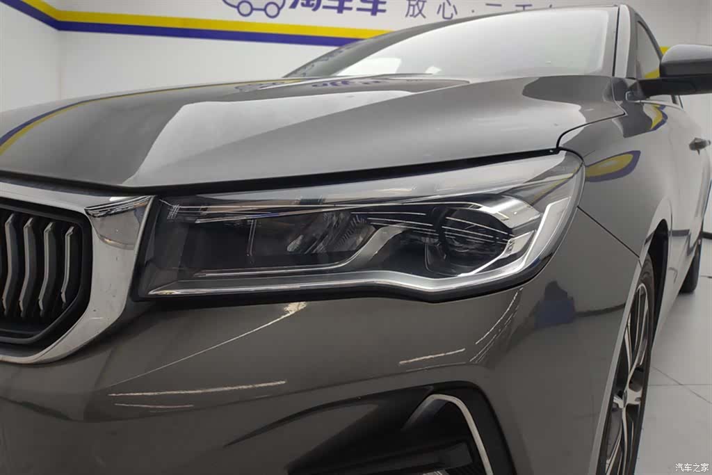 Geely Emgrand, 2022 все фото