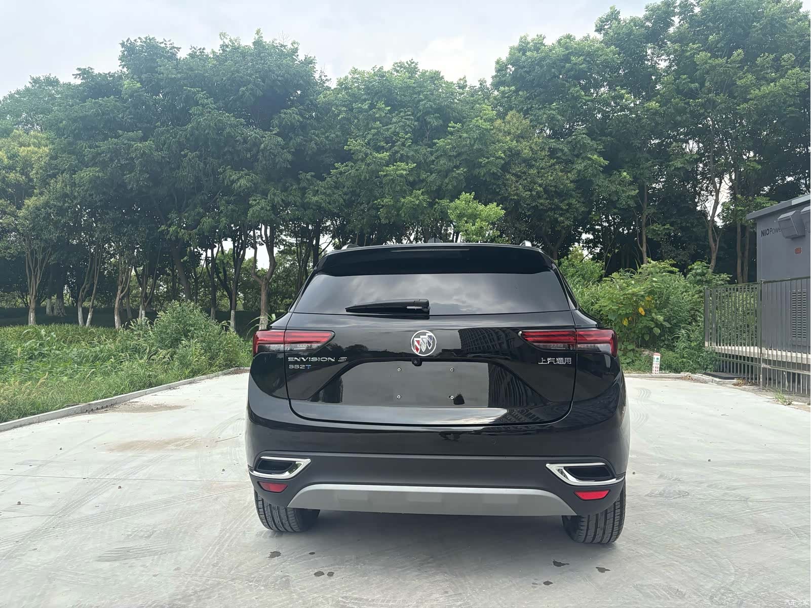 Buick Envision, 2023 все фото