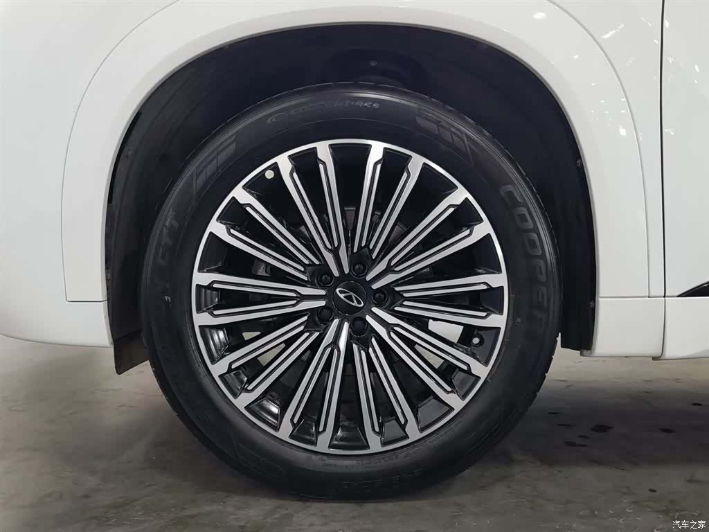 Chery Tiggo 9, 2024 17