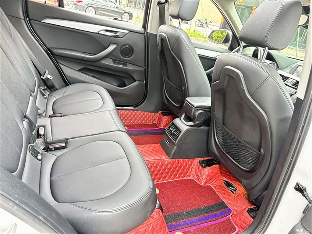 BMW X1, 2019 11