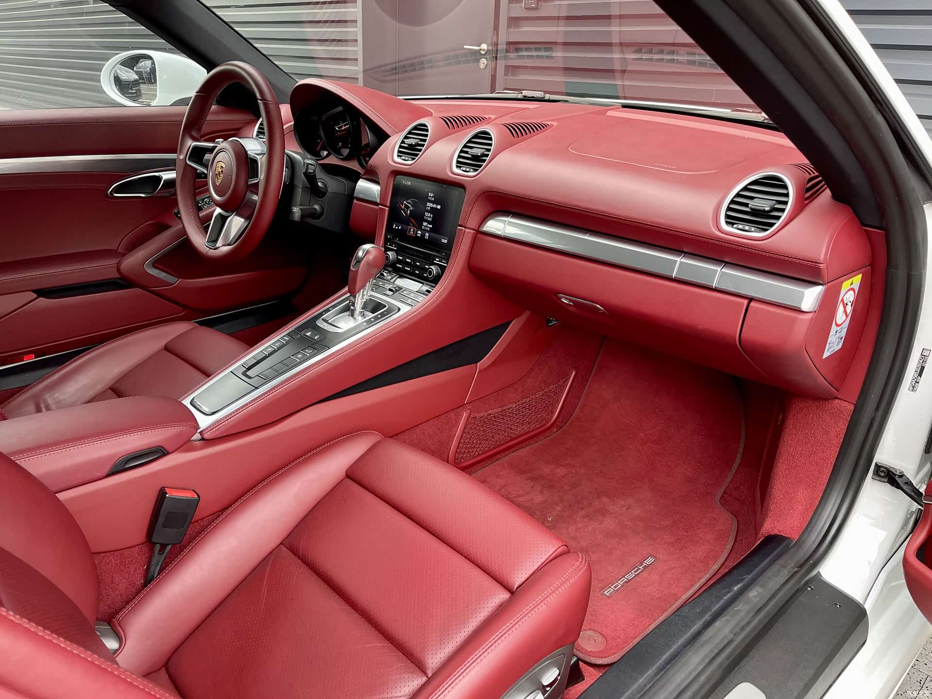 Porsche Cayman, 2017 6