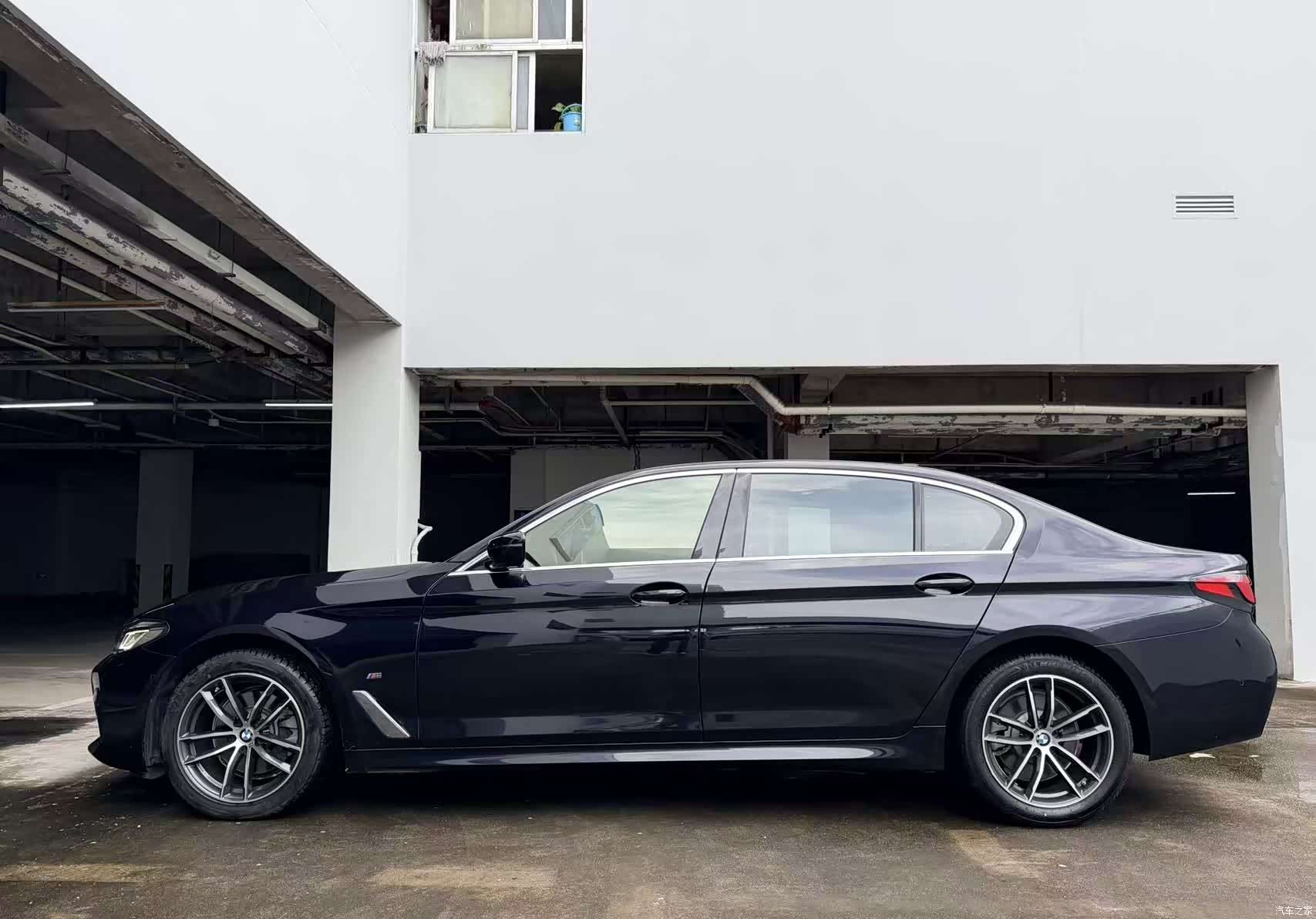 BMW 5 Series, 2023 15