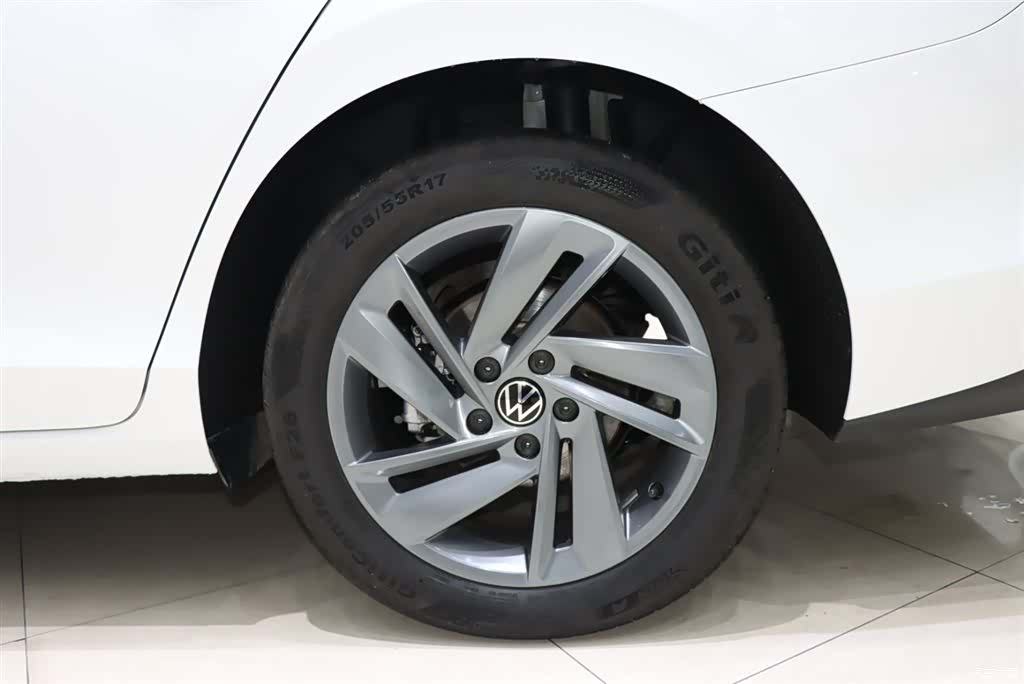 Volkswagen Lamando, 2025 20
