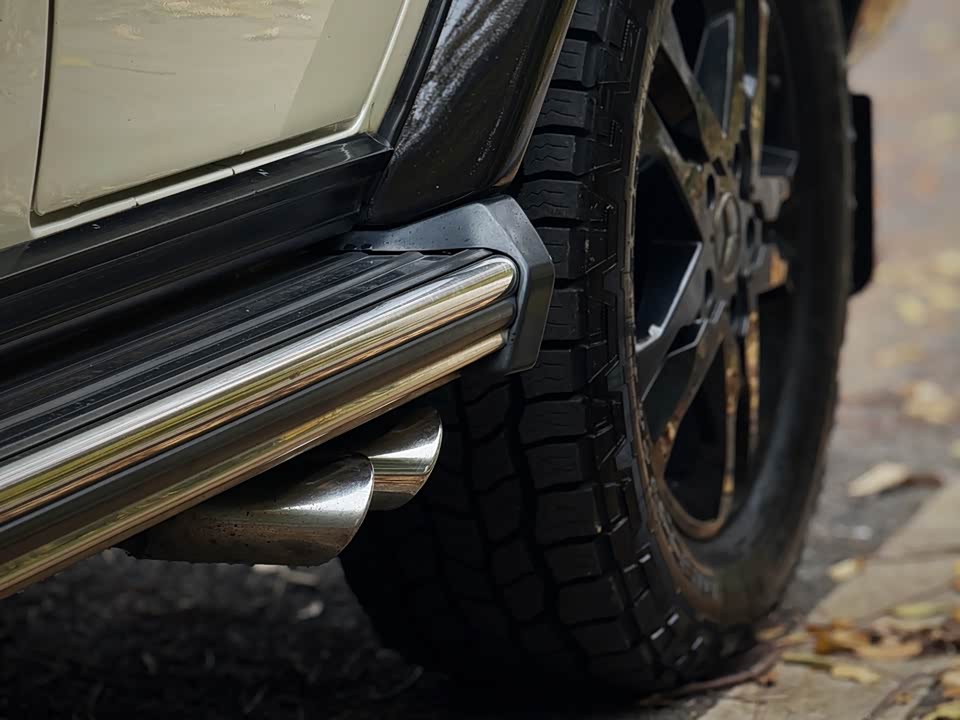 Mercedes-Benz G-class