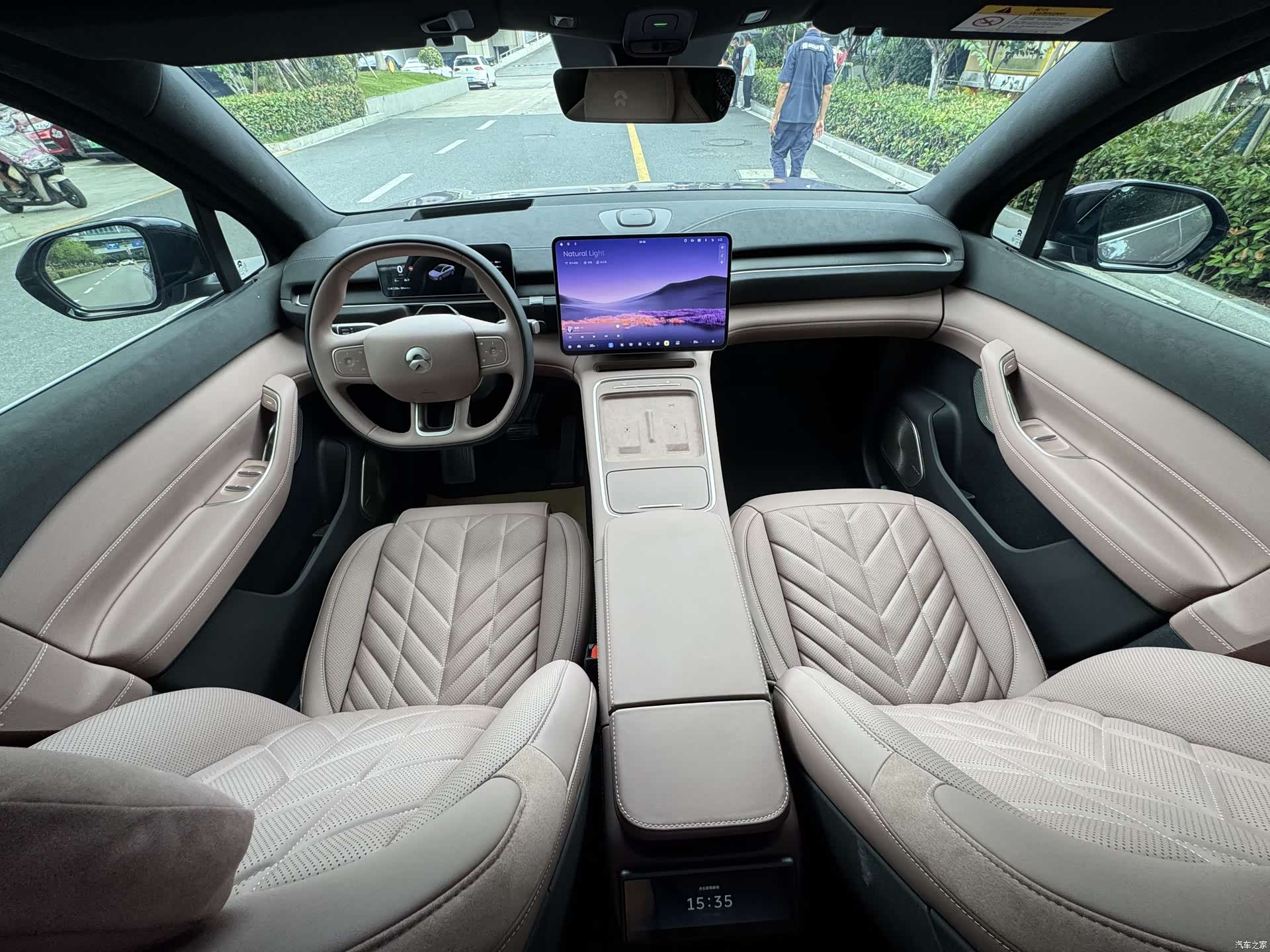 NIO EC6, 2025 9