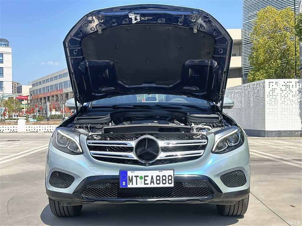 Mercedes-Benz GLC, 2016 19