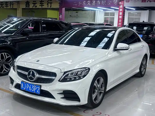 Mercedes-Benz C-Class 2018 — купить из Китая под заказ