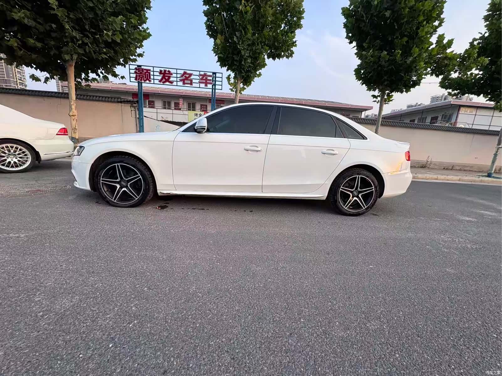 Audi A4L, 2012 все фото