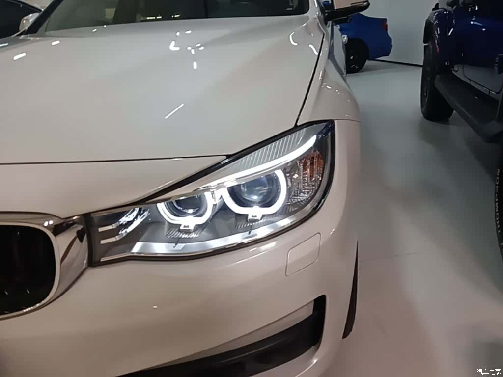 BMW 3 Series, 2015 24