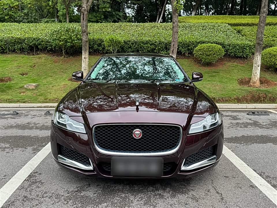 Jaguar XFL Jaguar XFL