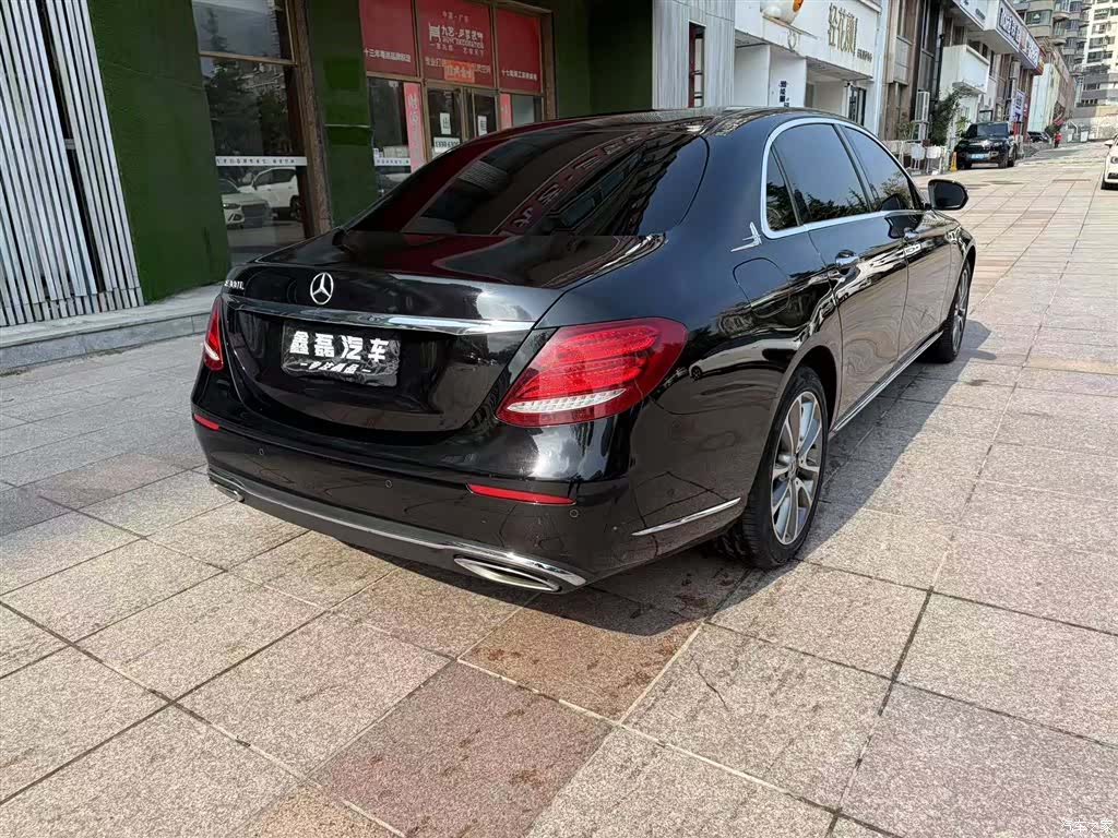 Mercedes-Benz E-Class, 2018 4