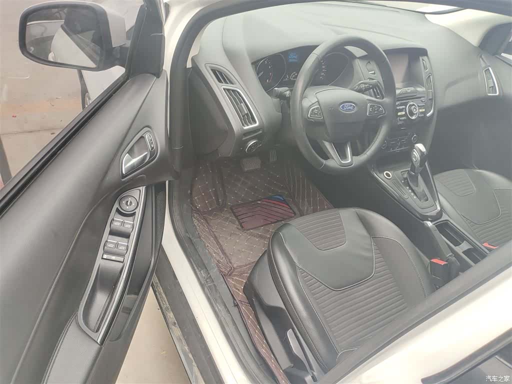 Ford Focus, 2017 16